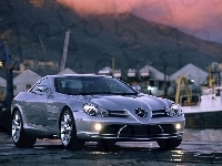 Mercedes SLR