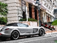 Mercedes SLR