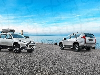 2016, Mitsubishi Pajero Sport, Dwa