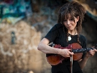 Młoda, Lindsey Stirling, Skrzypaczka