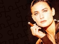 Demi Moore, Cygaro