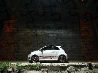 Most, Abarth 500, Widok