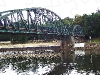 Most, Rzeka