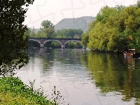 Most, Beynac, Woda, Drzewa
