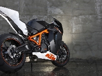 Motocykl, KTM RC8