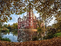 Mużaków, Schloss Muskau, Zamek w Mużakowie, Staw, Niemcy, Park Mużakowski