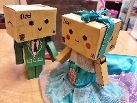 Nani, Danbo, Para, I Dani