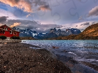 Czerwony, Dom, Park Narodowy Torres del Paine, Patagonia, Góry, Lago Nordenskjold, Chile, Jezioro