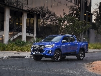 Niebieska, Toyota Hilux