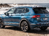Niebieski, Volkswagen Tiguan