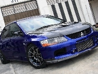 Niebieskie, Mitsubishi Lancer Evolution IX GT