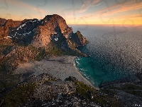 Plaża, Norwegia, Dunes, Zachód słońca, Lofoty, Góry, Szczyt, Morze Norweskie, Bunesstranda, Helvetestinden