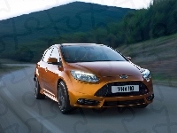 Pakiet, Ford Focus, ST