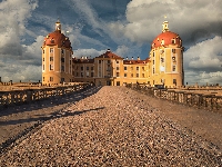 Zachmurzone, Saksonia, Niemcy, Pałac Moritzburg, Niebo, Most