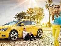 Kobieta, Palmy, Samochód, Opel Astra GTC, Mężczyzna
