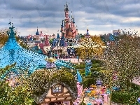 Paryski, Disneyland