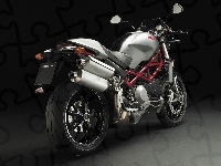 Podwójne, Ducati Monster S4R, Wydechy