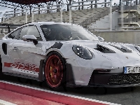Białe, Porsche 911 GT3 RS
