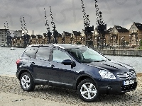 Nissan Qashqai +2