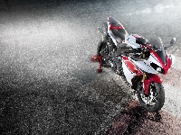 R1, YZF, Yamaha