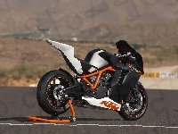 KTM RC8, Zadupek