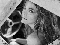 Denise Richards, kierownica