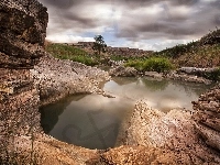 Roccamena, Jezioro, Włochy, Sycylia, Skały