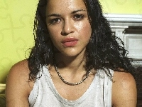 Michelle Rodriguez, Twarz