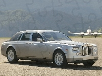 Rolls-Royce Phantom, Lotnisko