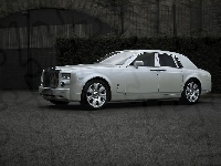 Rolls-Royce Phantom, V12