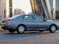 Alfa Romeo 166