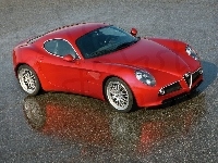 Alfa Romeo 8C