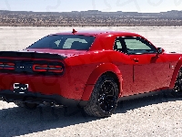 Czerwony, Dodge Challenger RT