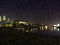Rzeka Wisła, Kraków, Polska, Zamek Królewski na Wawelu, Noc, Wawel