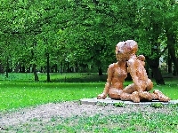 W, Rzeźba, Parku