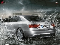 Audi S5, Woda