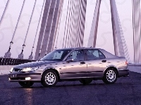 Saab 9-5, Srebrny, Most