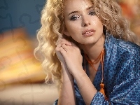 Satynowa, Kobieta, Blondynka, Bluzka