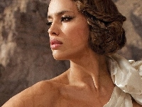 Irina Shayk, Makijaż