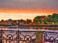 Zachód słońca, HDR, Rzeka, Domy, Balustrada Anglia