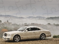 Sportowe, Bentley Brooklands, Nadwozie