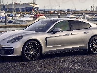 2021, Porsche Panamera, Srebrne