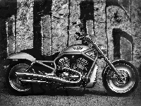 Srebrny, Harley-Davidson VRSC V-Rod