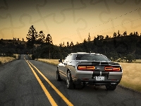 SRT, Challenger, Dodge