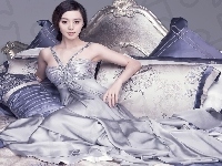 Suknia, Fan Bingbing, Łóżko