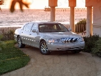 Lincoln Town Car