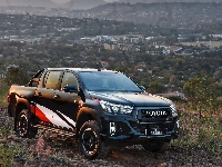 Czarna, Toyota Hilux GR Sport