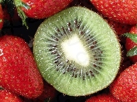 Truskawki, Kiwi