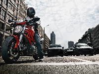 Ulica, Monster, Ducati