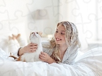 Blondynka, Uśmiechnięta, Kot